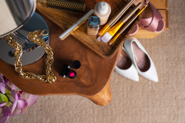trends in women accessories