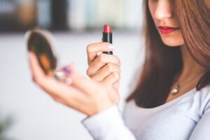 Top Ten makeup tips for eyewear wearers