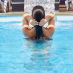 How to Remove Chlorine Water After Swimming