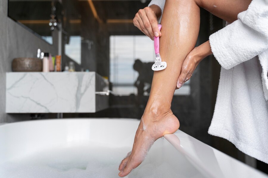 How to Shave Arms and Legs for the First Time