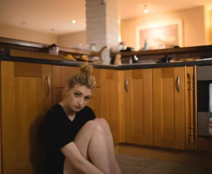 The Woman at Apartment 7B